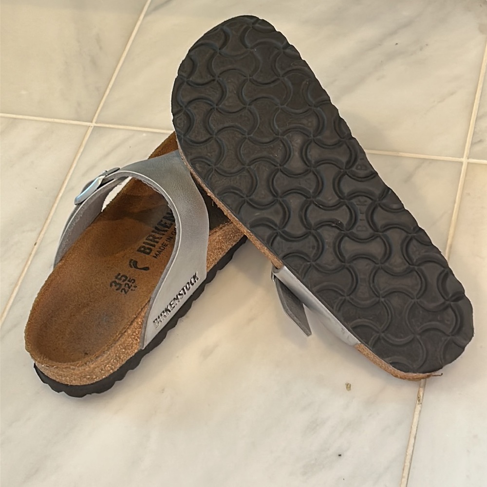 Birkenstock Gizeh Silver Sandals Gem
